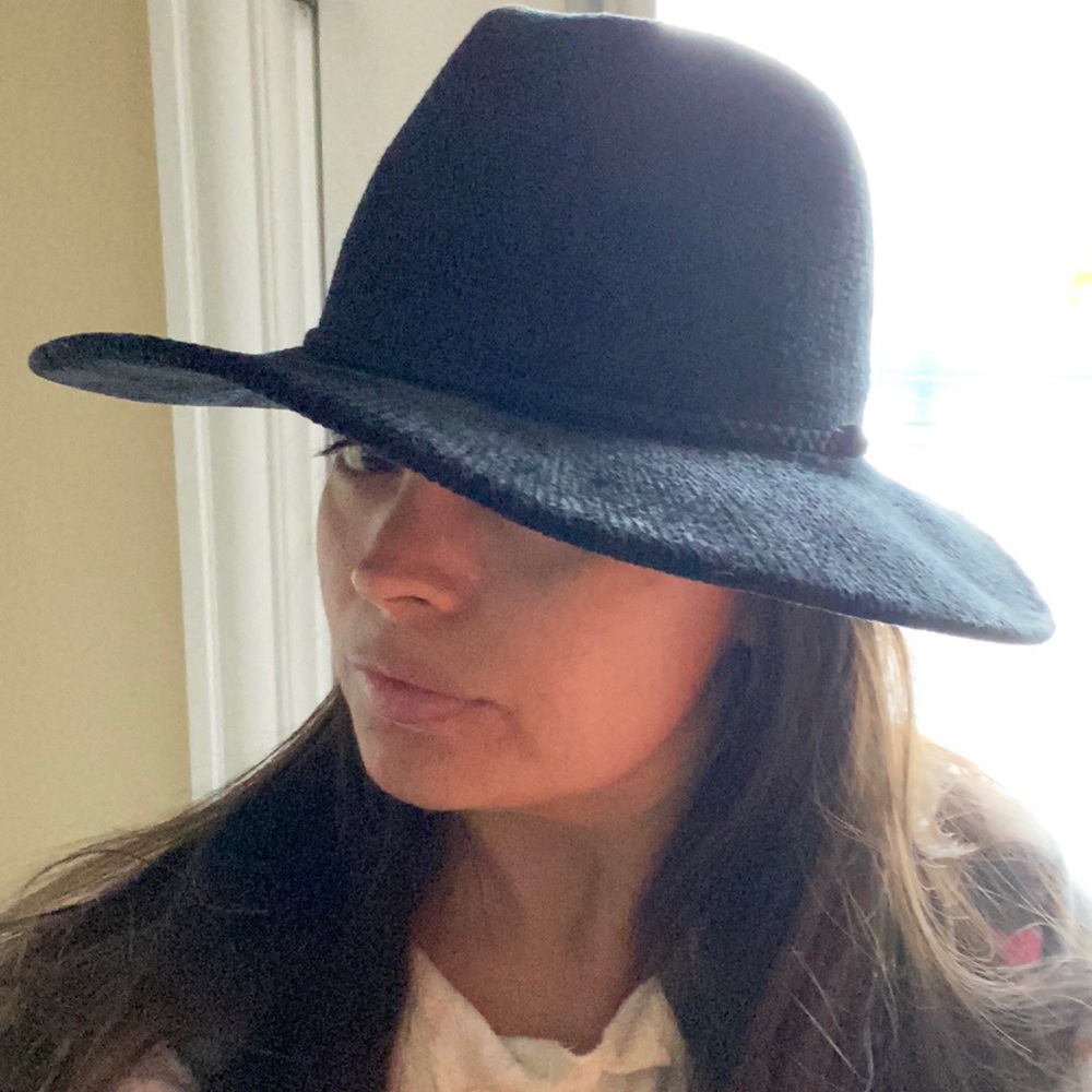 Vince Camuto Black Chenille Hat - Picture 2 of 4
